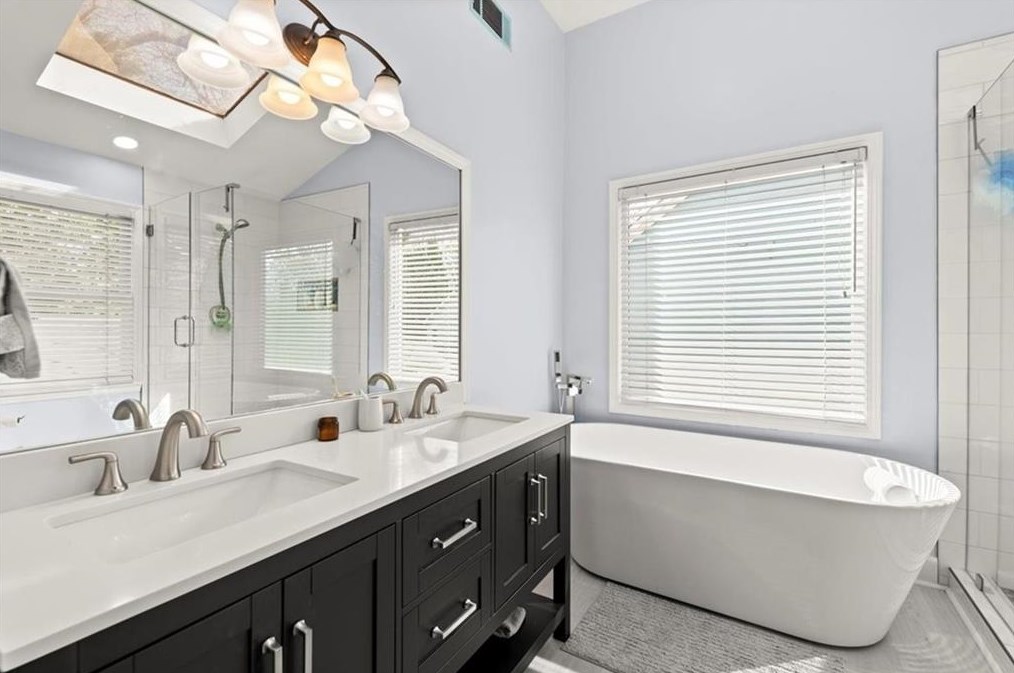 215 Ridley Ln, Decatur GA  30030-2912 exterior