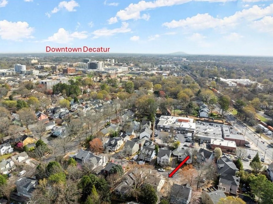 215 Ridley Ln, Decatur GA  30030-2912 exterior