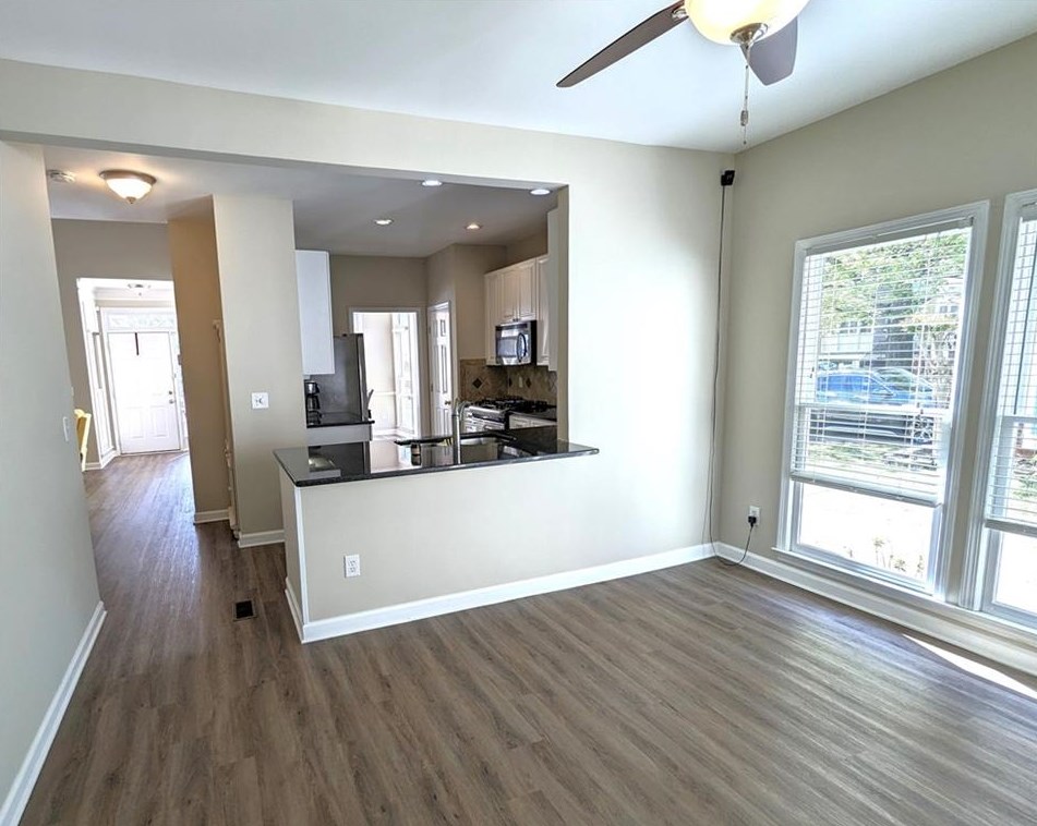 215 Ridley Ln, Decatur GA  30030-2912 exterior