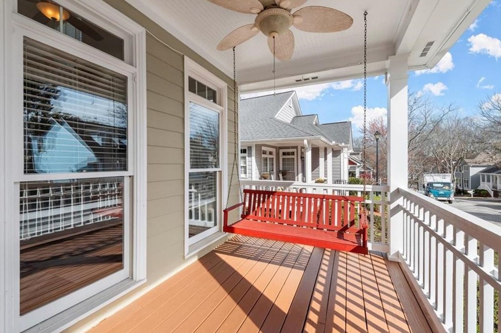 215 Ridley Ln, Decatur GA  30030-2912 exterior