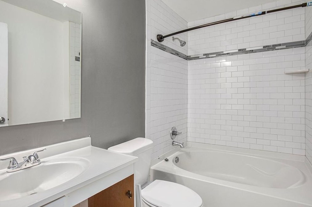 2304 Par 3 Way, Lithonia GA 30038-1805 exterior