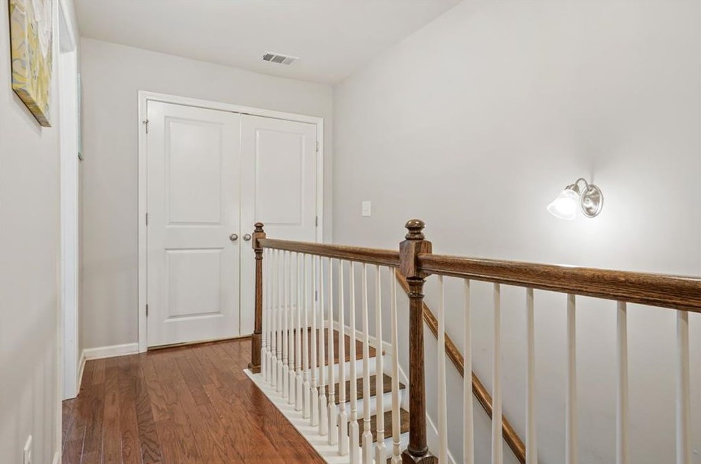 4972 Longview Walk, Decatur GA  30035-4186 exterior