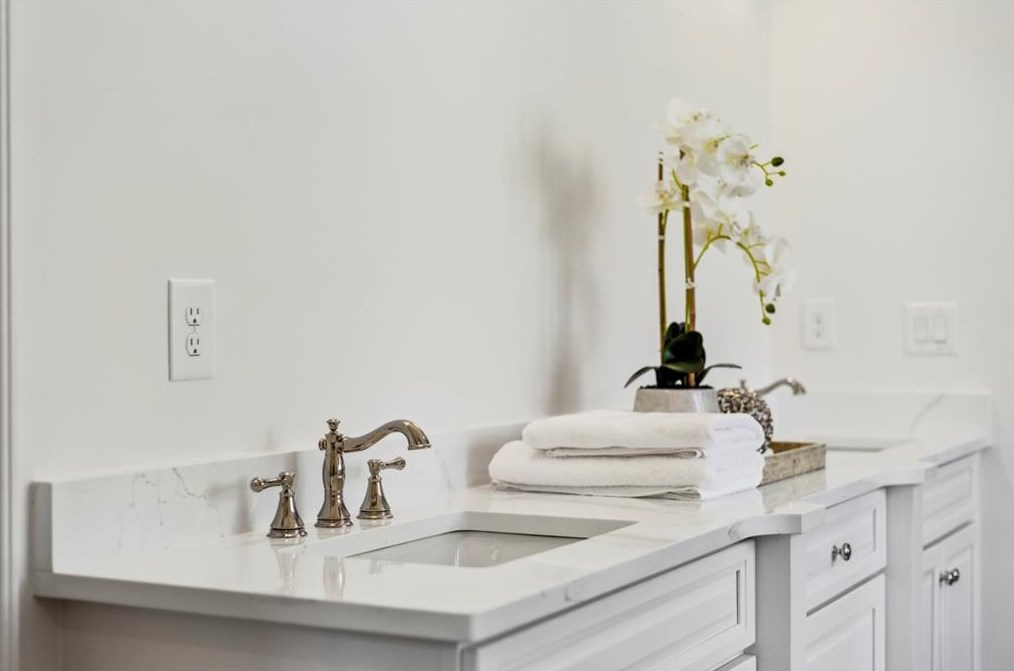 1539 Brookhaven Trce, Atlanta GA  30319-2557 exterior