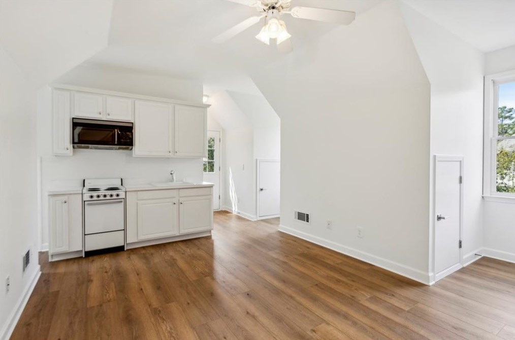 1539 Brookhaven Trce, Atlanta GA  30319-2557 exterior