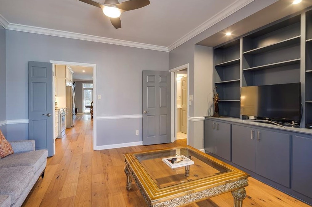 47 Willow Gln, Atlanta GA  30342-1341 exterior