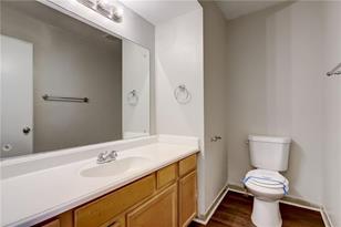 3935 Woodyhill Dr - Photo 19