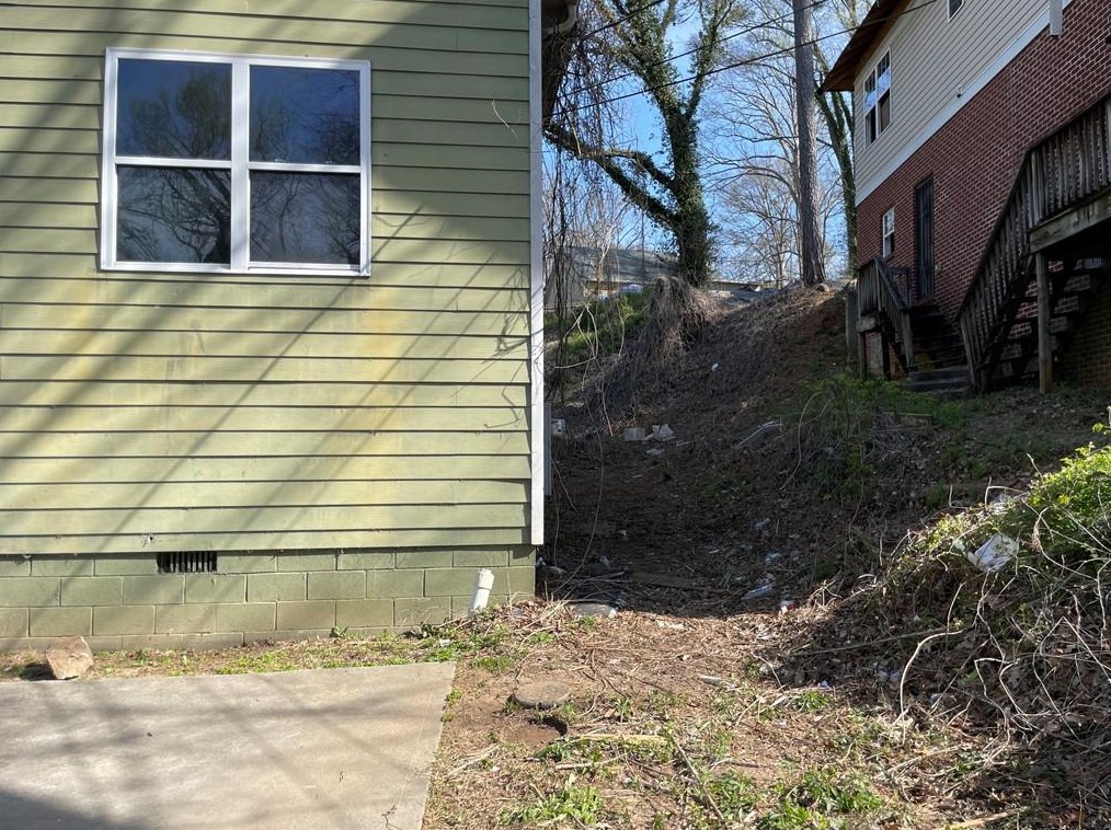 397 Yonkers Ave, Atlanta GA  30314-1116 exterior
