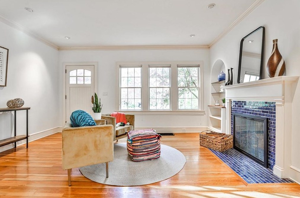 324 Oakland St, Decatur GA  30030-2429 exterior