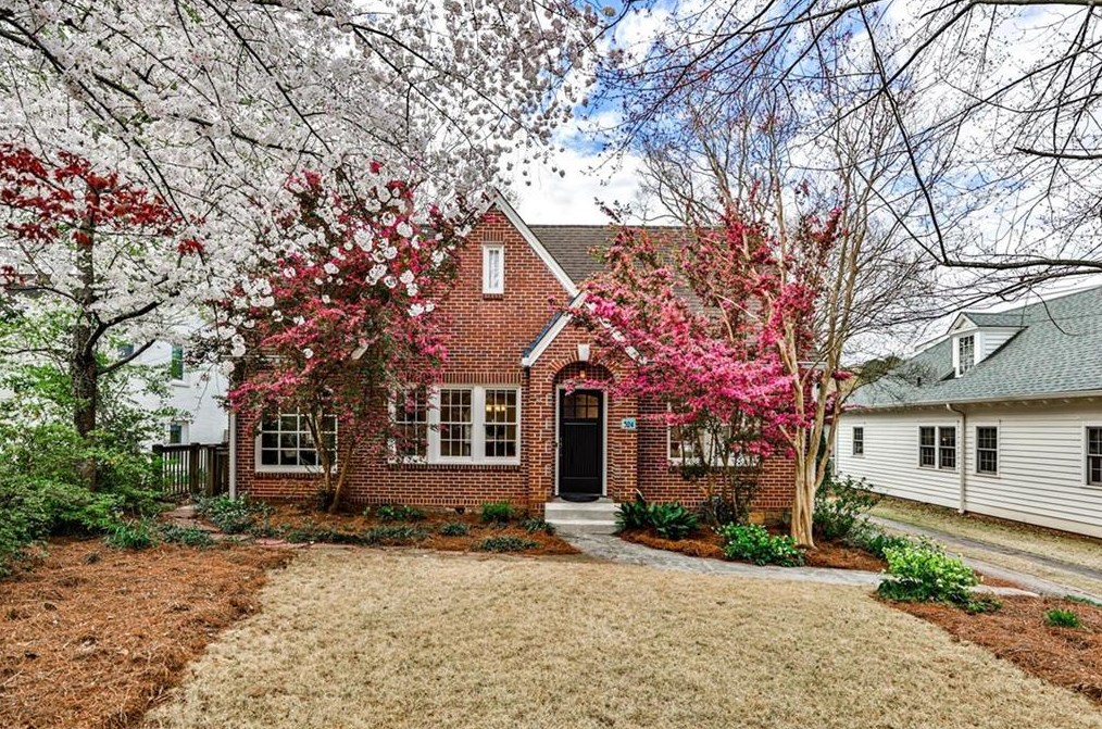 324 Oakland St, Decatur GA  30030-2429 exterior