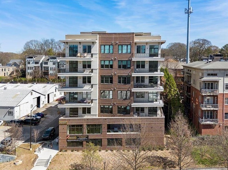 675 Drewry St, Atlanta GA  30306-3715 exterior