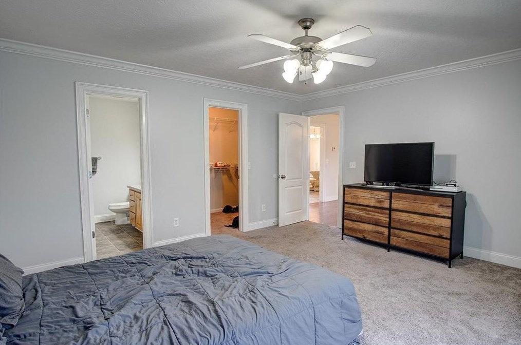 601 Hall Memorial Rd, Calhoun GA  30701-8357 exterior