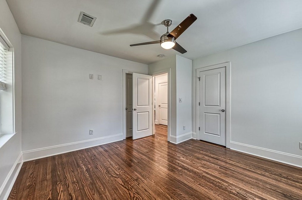 1842 Longdale Dr, Decatur GA  30032-5242 exterior