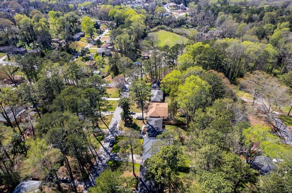 1842 Longdale Dr, Decatur GA  30032-5242 exterior