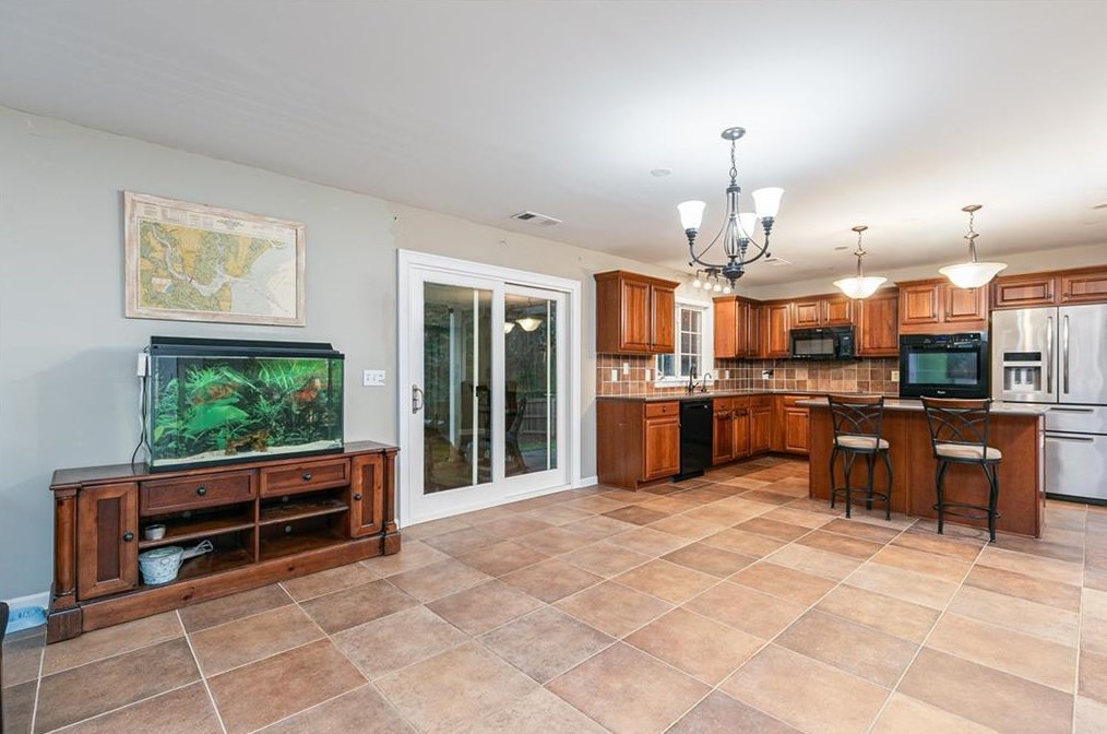 96 Autumn Creek Dr, Dallas GA  30157-7180 exterior
