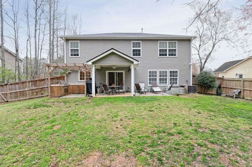 96 Autumn Creek Dr, Dallas GA  30157-7180 exterior