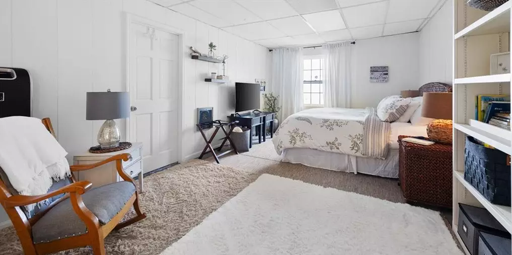 120 Barrow Downs, Alpharetta GA  30004-4013 exterior