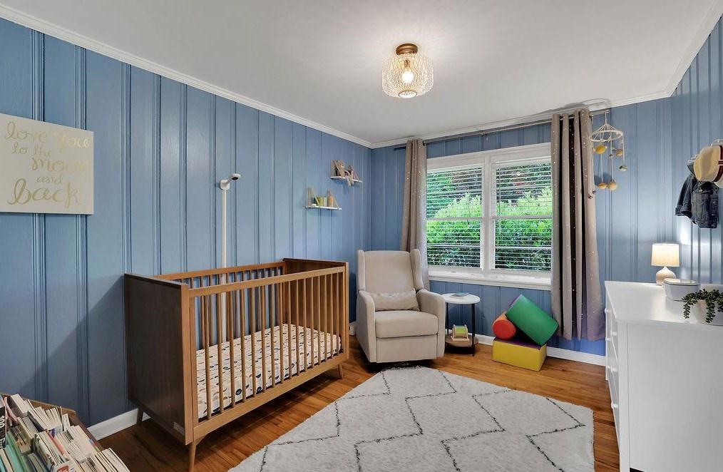 1083 Willivee Dr, Decatur GA  30033-4129 exterior