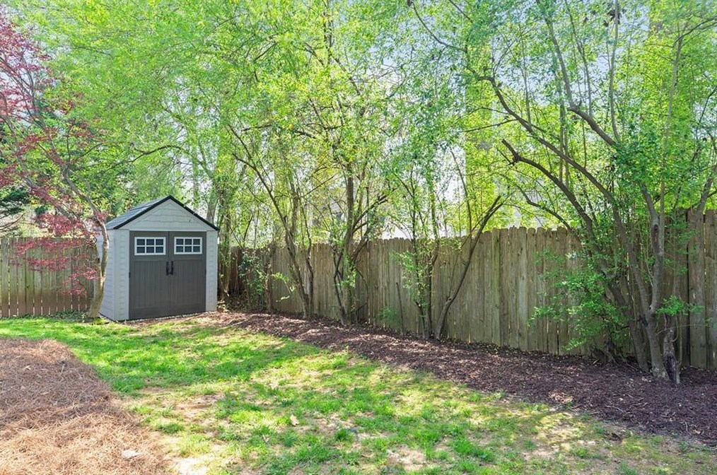 1151 Haven Brook Pl, Atlanta GA  30319-2670 exterior