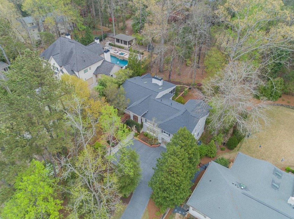 2979 Sequoyah Dr, Atlanta GA 30327-1807 exterior