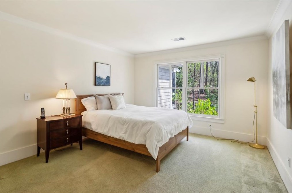 2979 Sequoyah Dr, Atlanta GA 30327-1807 exterior