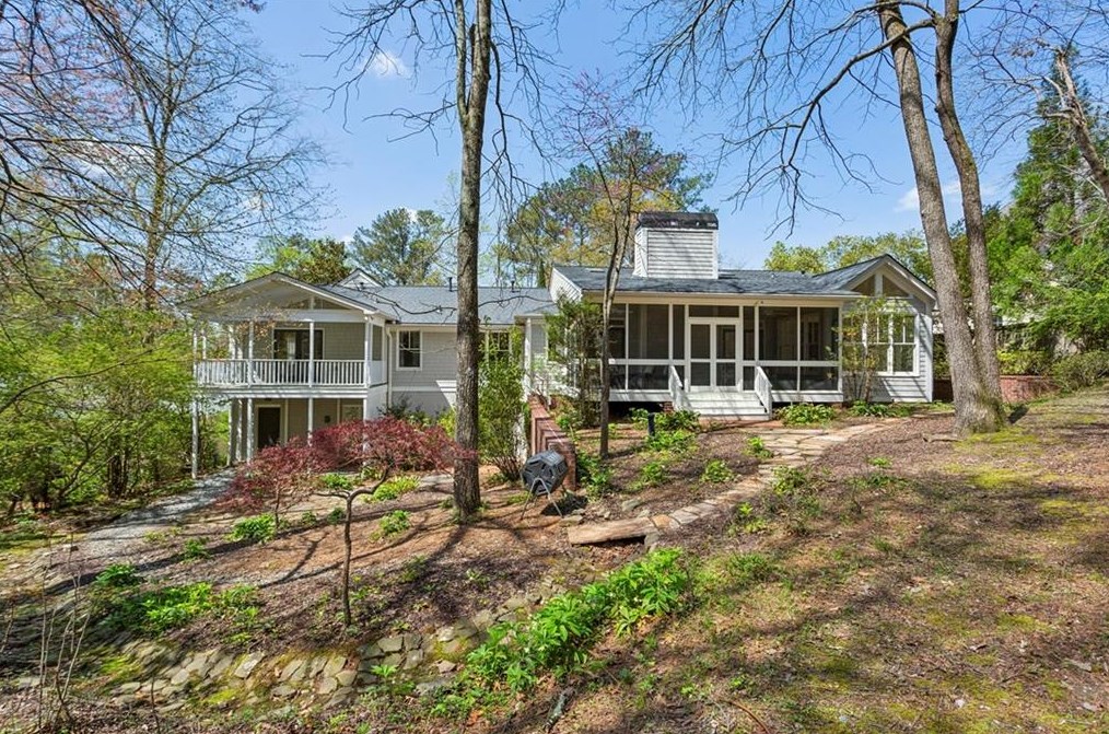 2979 Sequoyah Dr, Atlanta GA 30327-1807 exterior