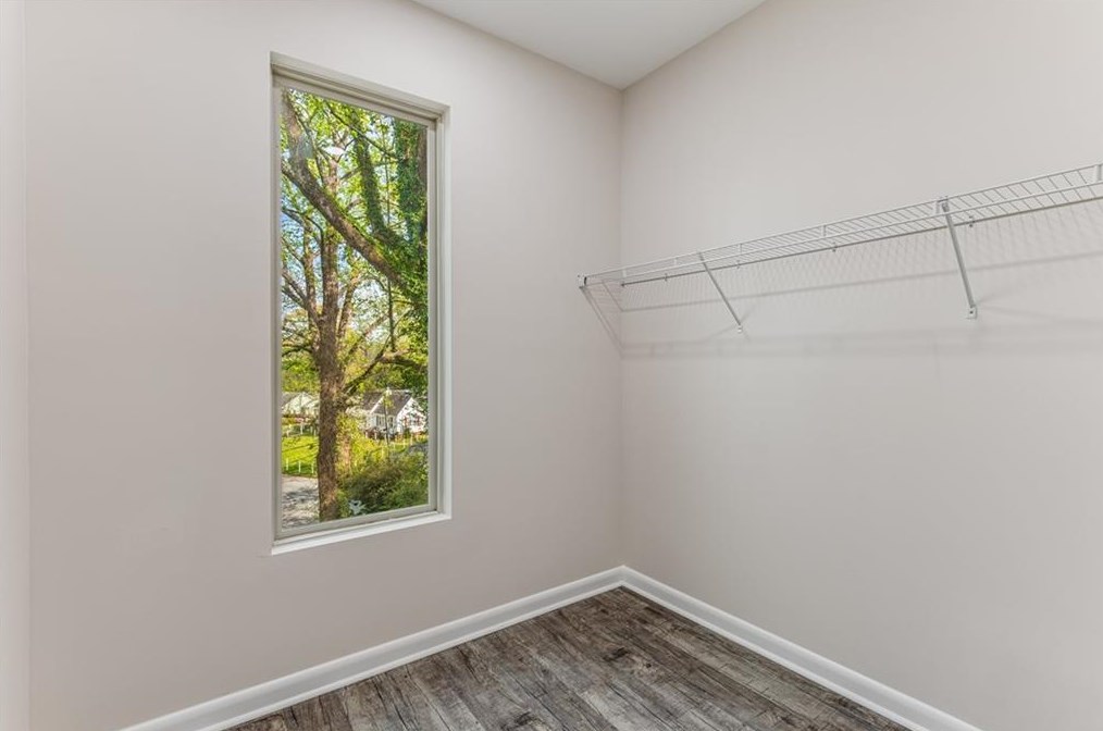 1663 Richard Allen Dr, Decatur GA 30032 exterior