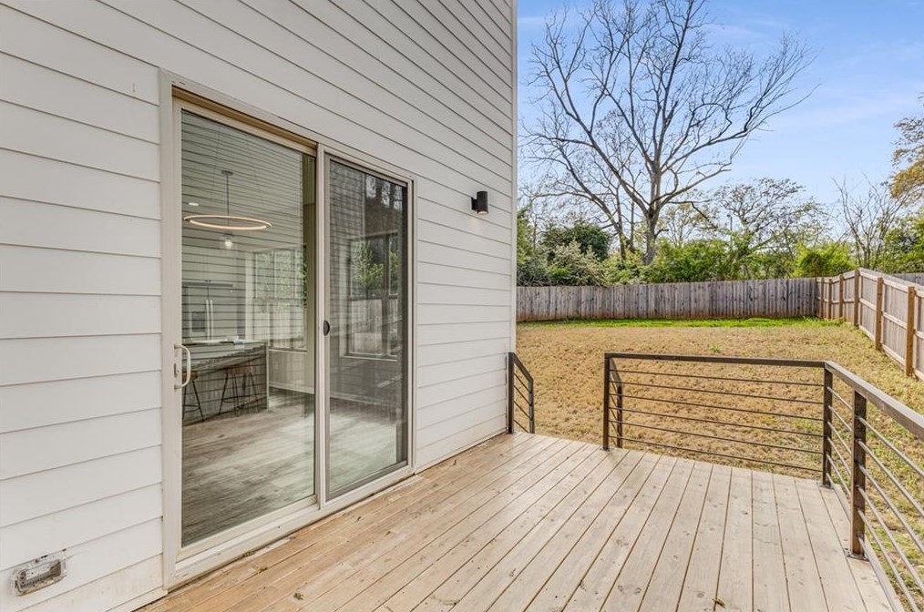 1663 Richard Allen Dr, Decatur GA 30032 exterior