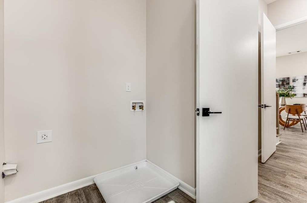 1663 Richard Allen Dr, Decatur GA 30032 exterior