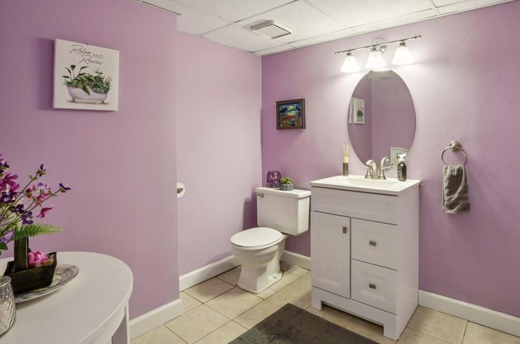 5080 Riv Vly Dr, Smyrna GA  30082-4116 exterior