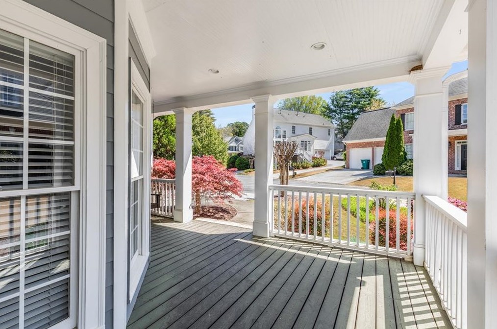 111 Jeffrey Pl, Smyrna GA  30082-3678 exterior