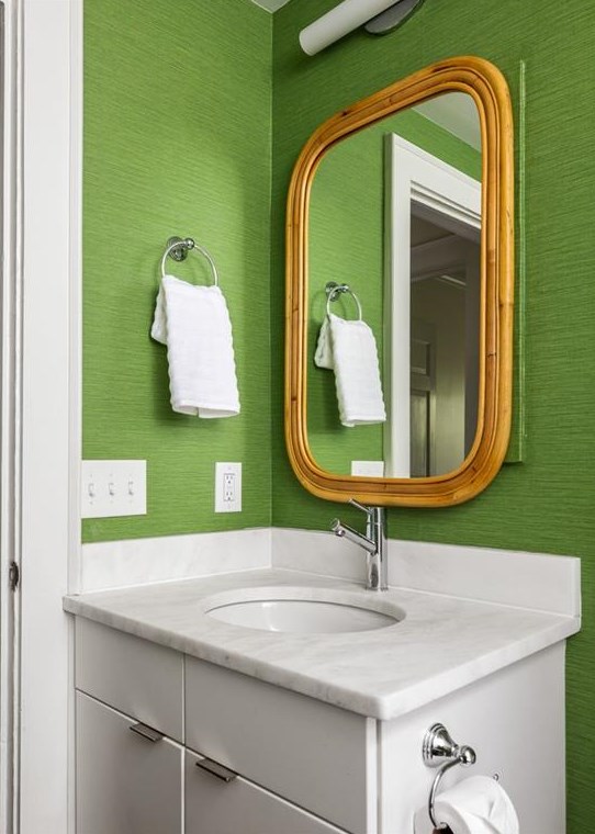 492 Hardendorf Ave, Atlanta GA 30307-1716 exterior