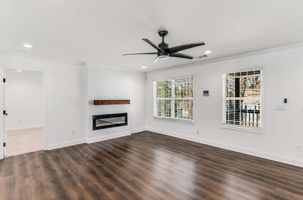 1107 Oak Knl Ter, Atlanta GA  30315-5213 exterior