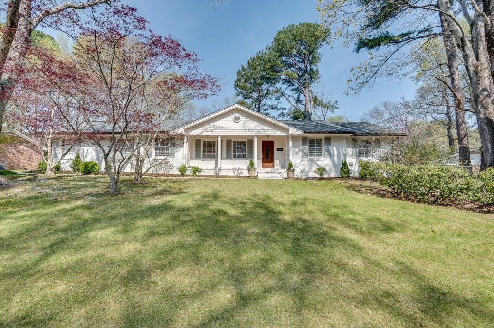 1174 Mayfield Dr, Decatur GA  30033-3333 exterior