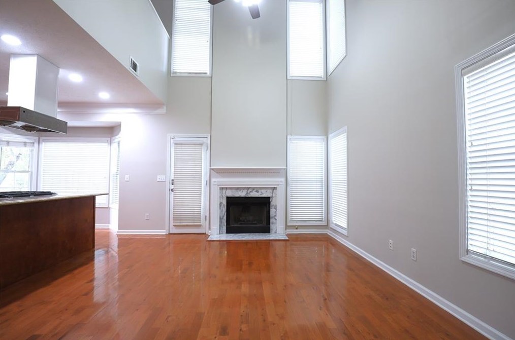 220 Abbotts Mill Dr, Duluth GA  30097-8424 exterior