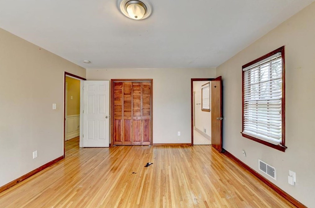 3491 Revere Rd, Atlanta GA  30331-2327 exterior