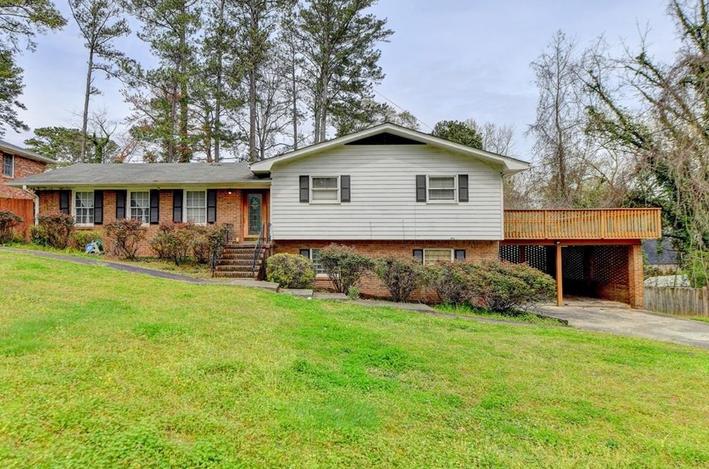 3491 Revere Rd, Atlanta GA  30331-2327 exterior