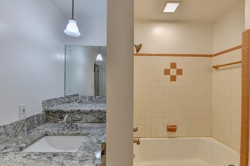 3491 Revere Rd, Atlanta GA  30331-2327 exterior