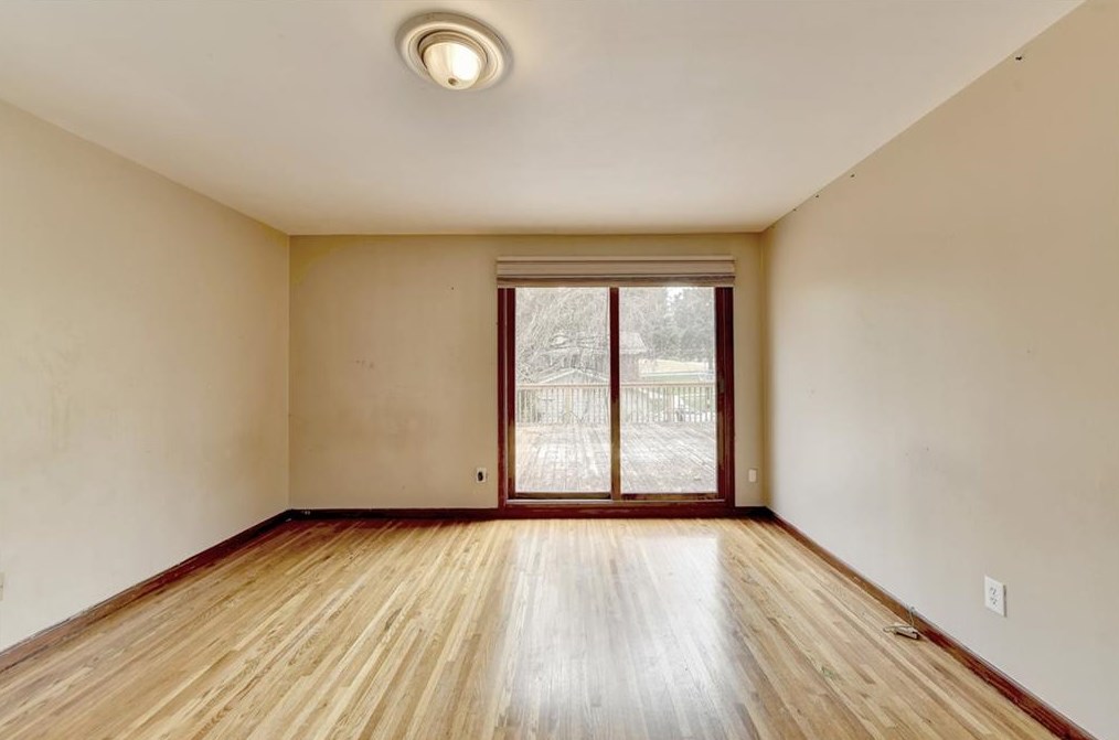 3491 Revere Rd, Atlanta GA  30331-2327 exterior