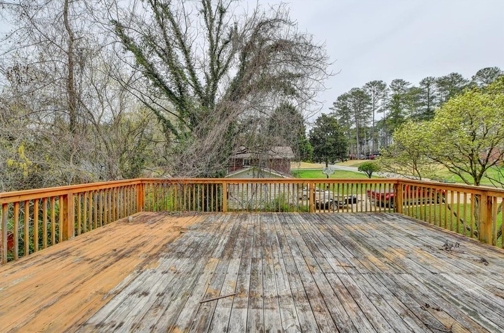 3491 Revere Rd, Atlanta GA  30331-2327 exterior