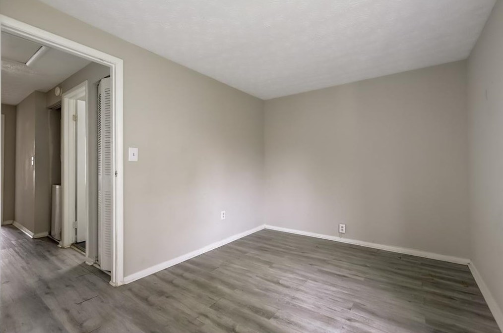 845 Regal Path Ln, Decatur GA  30030-4180 exterior