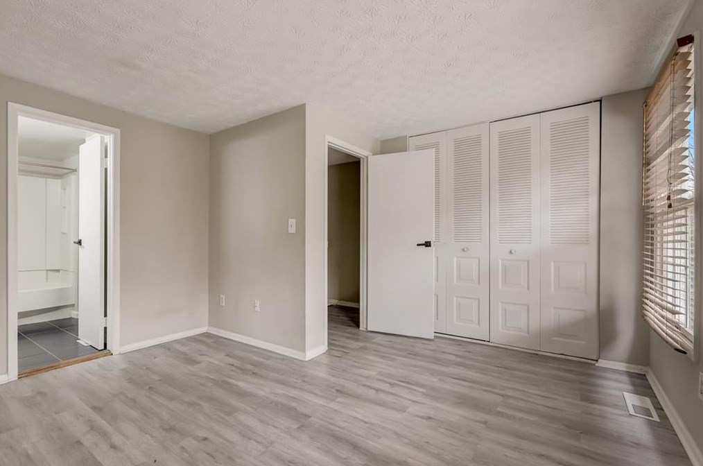 845 Regal Path Ln, Decatur GA  30030-4180 exterior