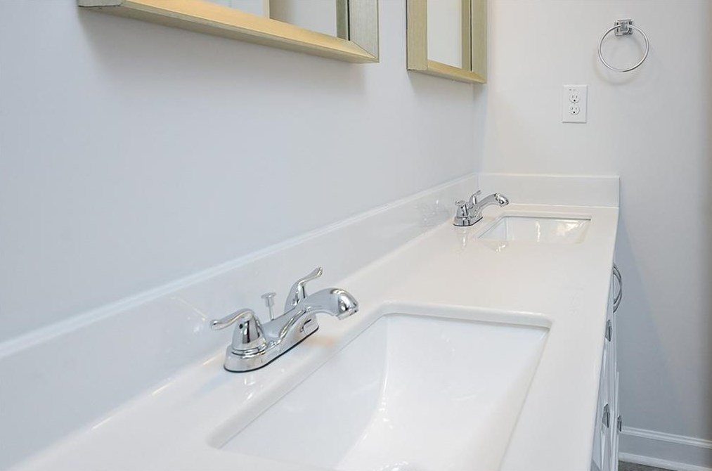 4216 Southvale Dr, Decatur GA  30034-6442 exterior