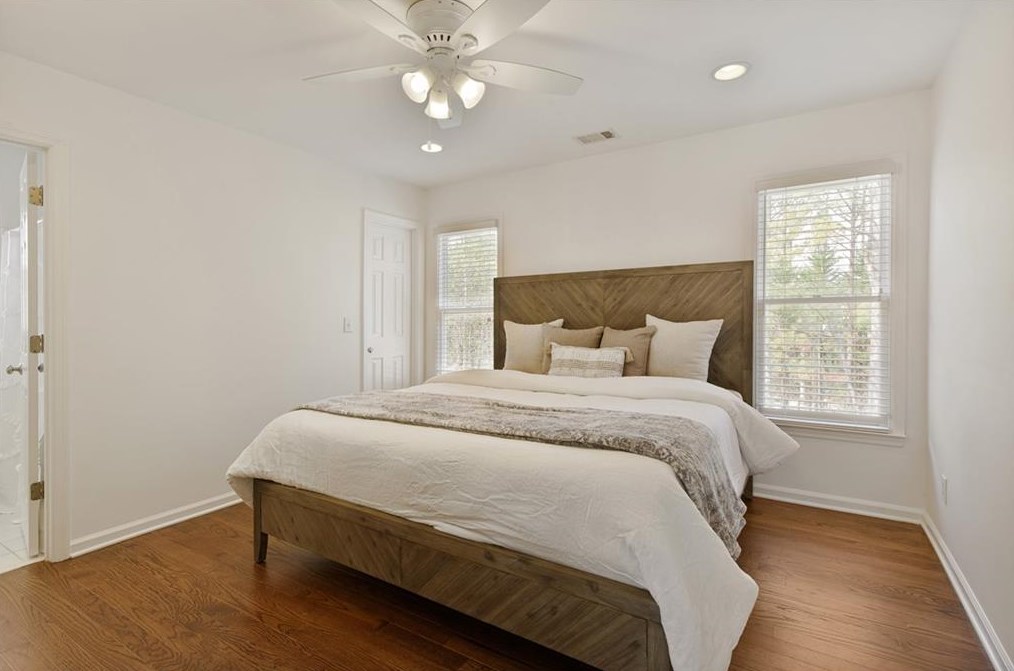 2020 Brooke Forest Ct, Alpharetta GA  30022-3418 exterior