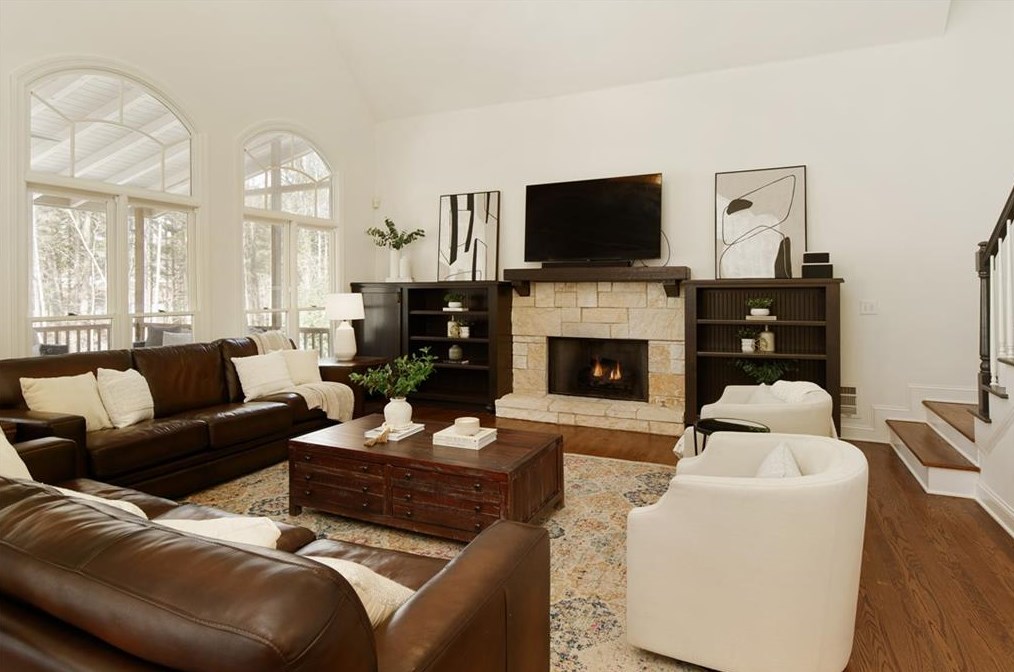 2020 Brooke Forest Ct, Alpharetta GA  30022-3418 exterior
