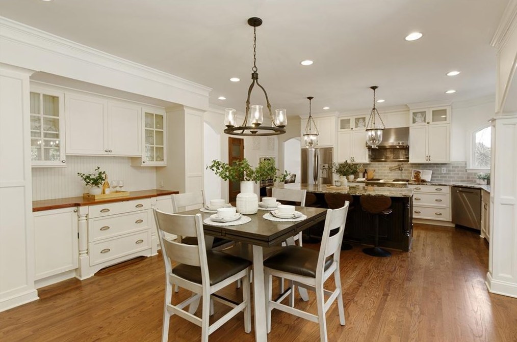 2020 Brooke Forest Ct, Alpharetta GA  30022-3418 exterior