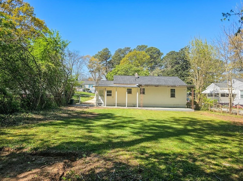 1802 Ledo Ave, Decatur GA  30035-1653 exterior