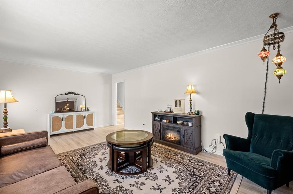 1810 Town Pl, Lithonia GA  30078-2426 exterior