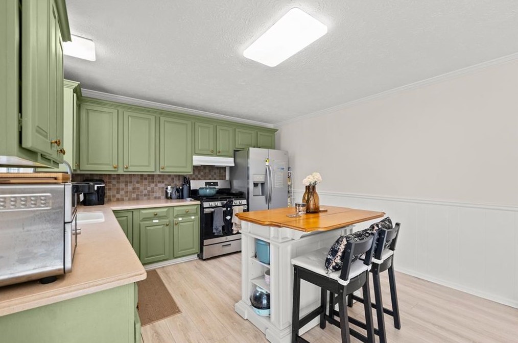 1810 Town Pl, Lithonia GA  30078-2426 exterior