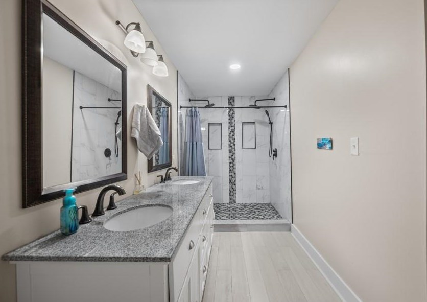 4001 Barr Cir, Tucker GA  30084-7504 exterior