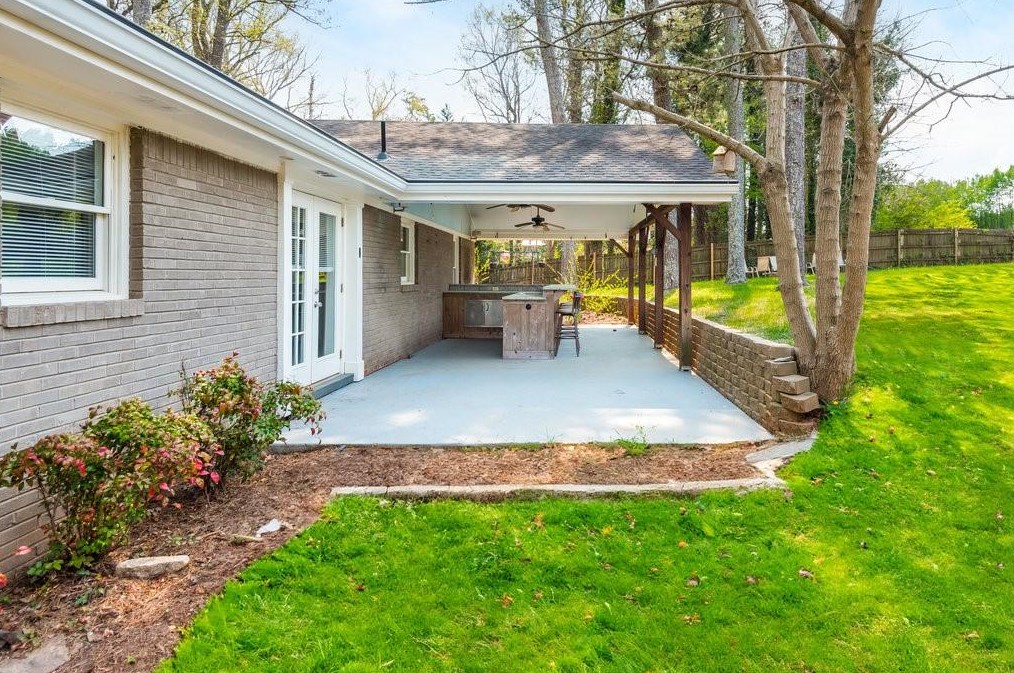 621 Heathmoor Pl, Decatur GA  30032-1707 exterior